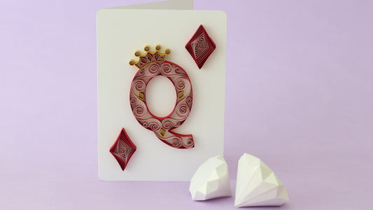 Quilling Letter Q Tutorial - Queen of Diamonds Vortex Coils