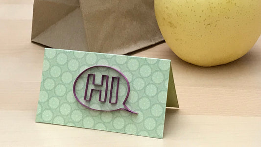 Quilling Letters H and I in a Comment Bubble